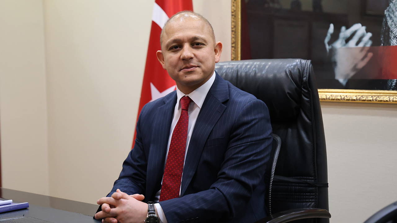 YENİ Parti’ye katılımlar sürüyor: Kırıkkale Belediye Başkanı Ahmet Önal, CHP’den istifa etti